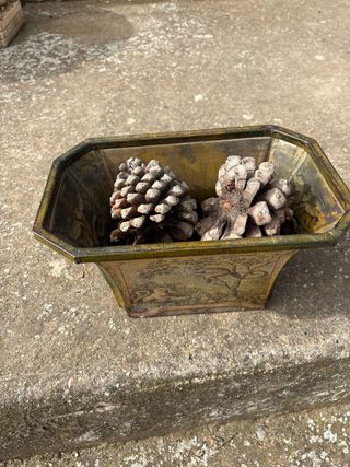 Centro de mesa hojalata antiguo