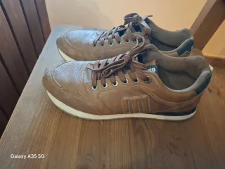 Zapatillas Marrones Hombre.