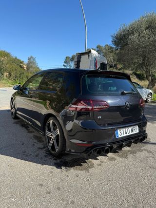 Volkswagen Golf 7 R 2.0 TSI 300cv MANUAL