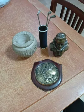 Cenicero y decoración vintage