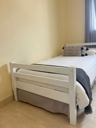 Cama individual blanca de madera 90cm