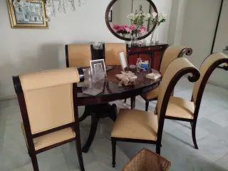 Mesa y 4 Sillas Comedor Marquetería