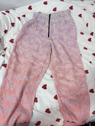 Pantalones Bimba y Lola florales morados