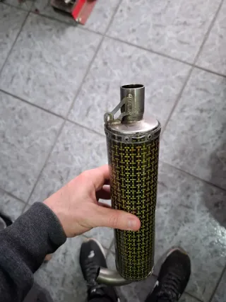 Silenciador Yasuni C30 Carbono