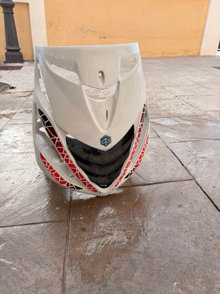 Carenado Piaggio Arai