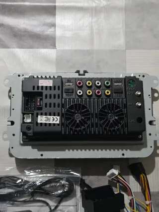 Pantalla VW 7" Android 14 2/32gb Carplay