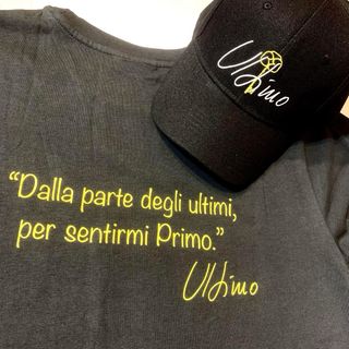 Articoli concerto Ultimo