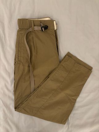 Pantalones JAMSUN color caqui línea Sunward