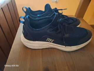 Zapatillas Pedro Del Hierro.