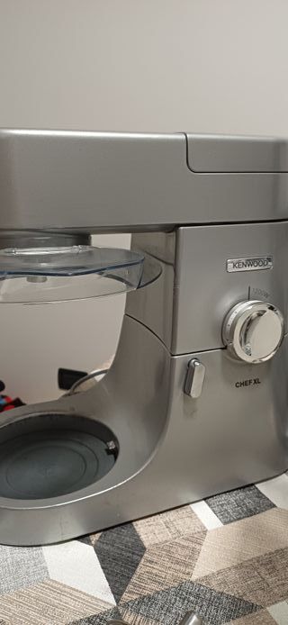 Kenwood Planetaria Titanium Chef XL