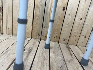 SILLA DE DUCHA REGULABLE B+B DH-40R