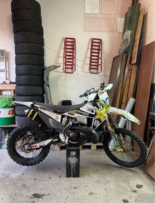 Husqvarna TE300i 2022