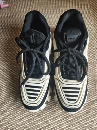 Prada 40 último precio