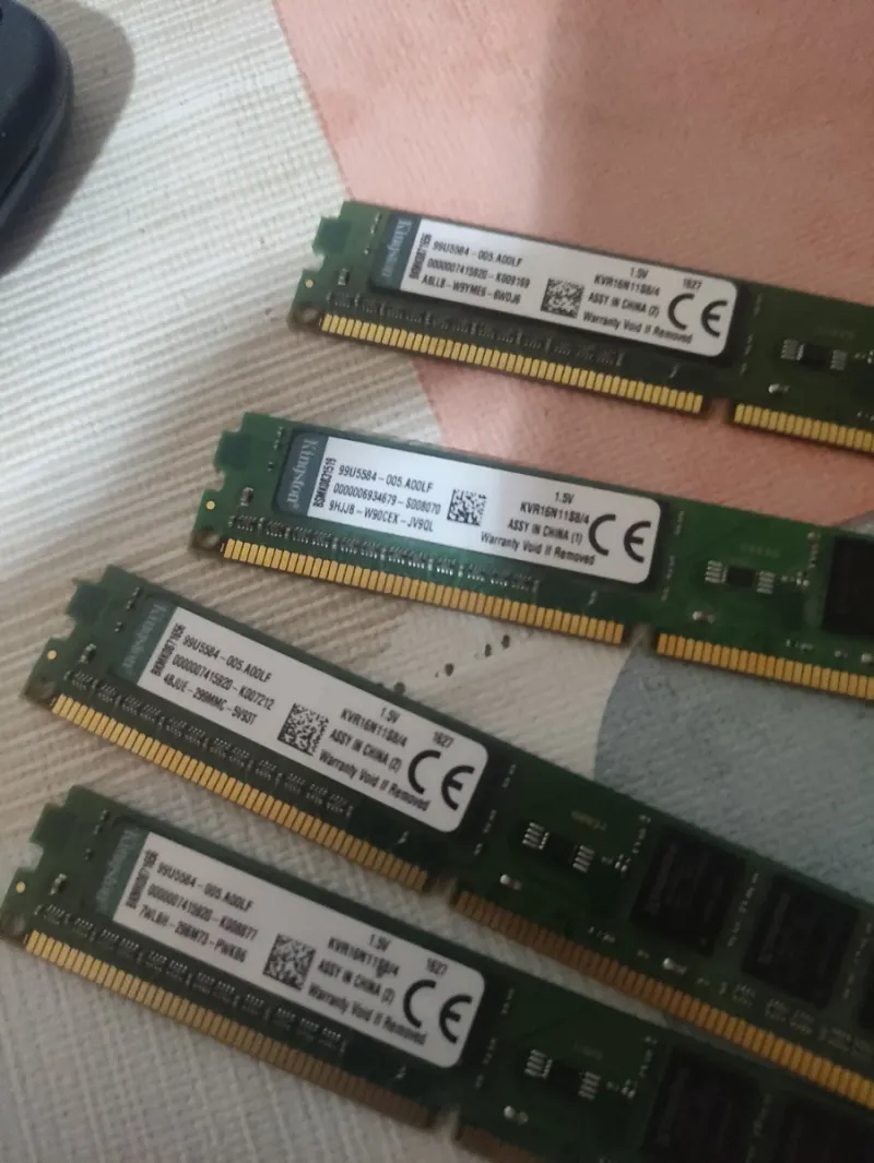 4x Kingston DDR3 16GB RAM KVR16N11S8/4 afbeelding 2