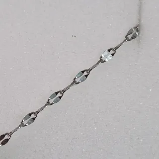 Collar de Plata y Acero con Colgante Globo