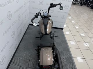 Indian Scout Bobber Limited +Tech 2025 · 529 km