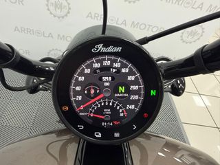 Indian Scout Bobber Limited +Tech 2025 · 529 km