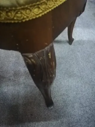 Banqueta Descalzadora Clásica Tapizada