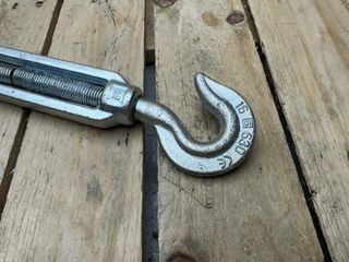 TENSOR METÁLICO 33 CM – 2 T / 16 MM