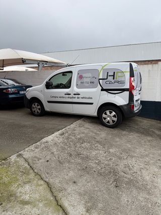 Alquiler furgonetas y furgones