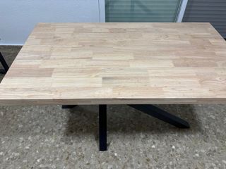 Conjunto mesas y banco de pino