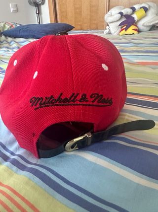 Gorra Chicago Bulls Mitchell & Ness Roja/Negra