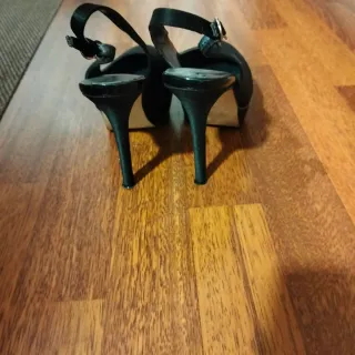 Zapatos abiertos por detrás Pedro Miralles.