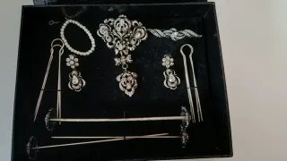 Aderezo infantil plata vieja