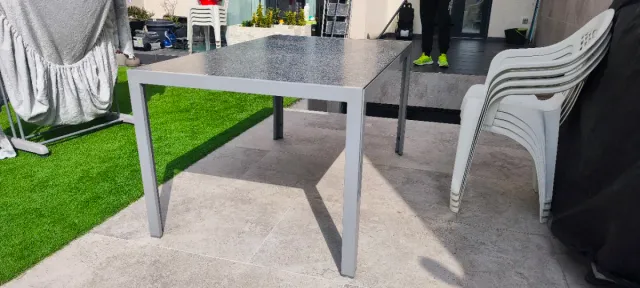 Mesa de jardín cristal y metal reversible Lidl