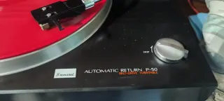 Tocadiscos Sansui P-50 Automático Rojo