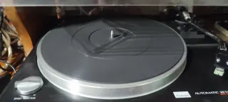 Tocadiscos Sansui P-50 Automático Rojo