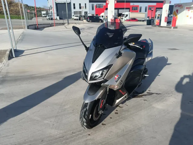 Yamaha TMAX 29.500kms