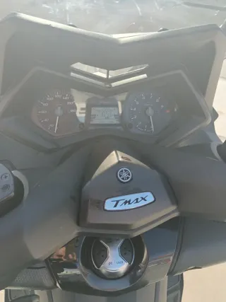 Yamaha TMAX 29.500kms