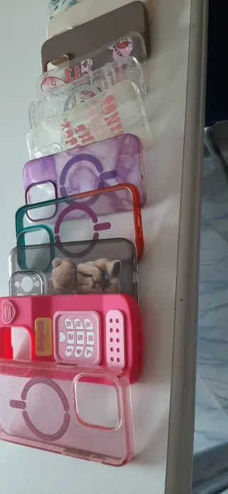 17 Cover per iPhone 14 Pro