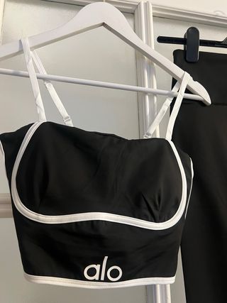 Conjunto Alo Yoga Negro 3 piezas