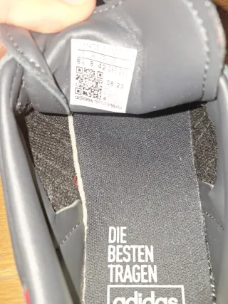 Adidas Samba Negro y Rojo