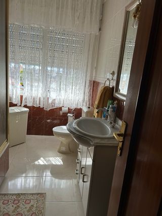 Alquiler habitacion en zona residencial Santa Cruz