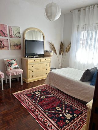 Alquiler habitacion en zona residencial Santa Cruz