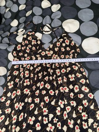 Abito lungo estivo floreale nero