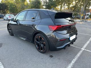 CUPRA Born 2023