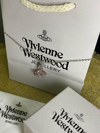 Collar Vivienne Westwood Orb Rosa y Plata