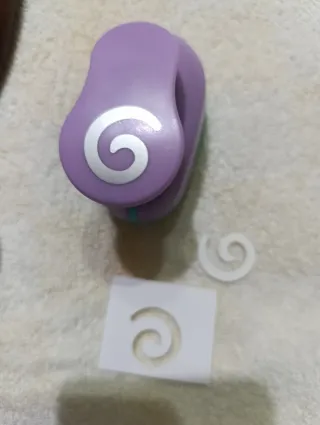 Perforadoras de mano para manualidades