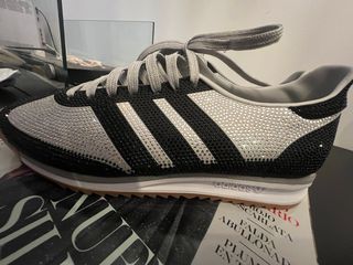 Adidas SL72 con brillantes