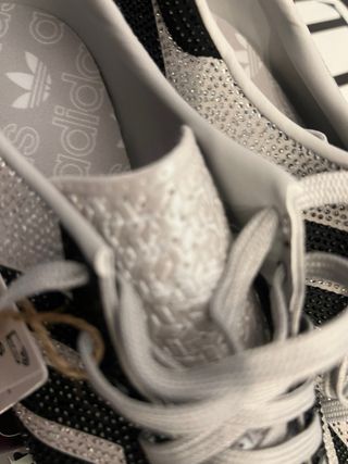 Adidas SL72 con brillantes