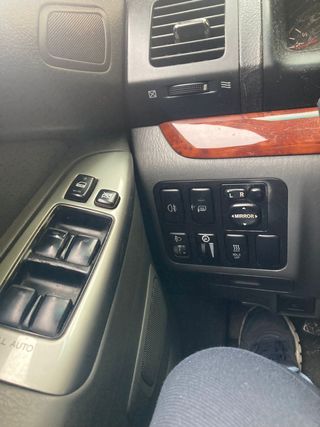 Toyota Land Cruiser 2003