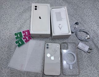 iPhone 11 Blanco/Plateado