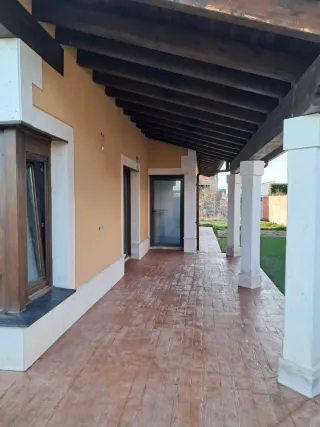 Chalet Independiente en Venta en Aldeamayor