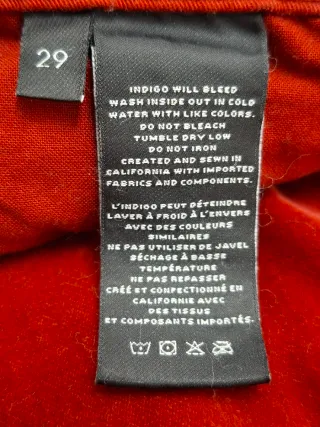 Pantalón J Brand Terciopelo Burdeos