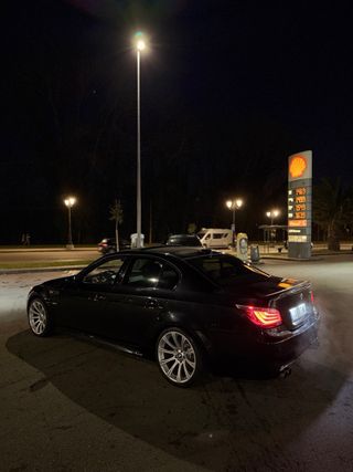 BMW M5 E60