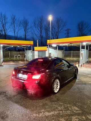 BMW M5 E60